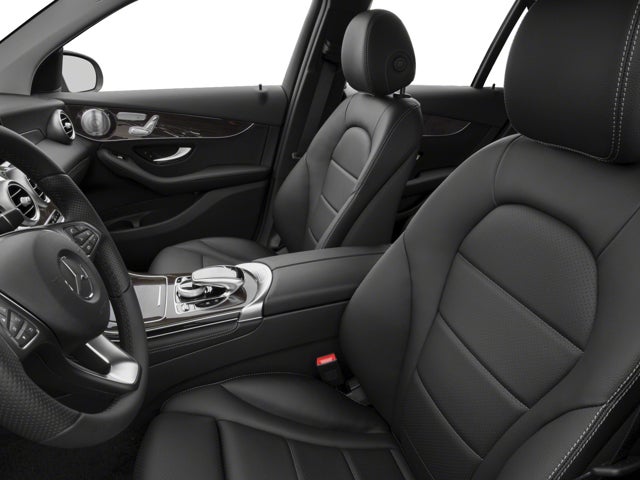 18 Mercedes Benz Glc 300 4matic In Lincolnwood Il Chicago Mercedes Benz Glc Loeber Motors