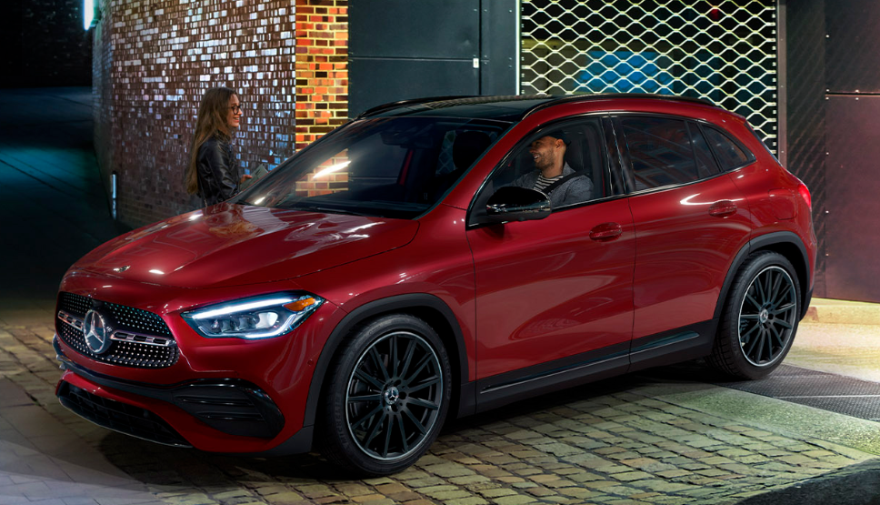 Four Favorite Features of the 2022 Mercedes GLA - Loeber Motors Blog