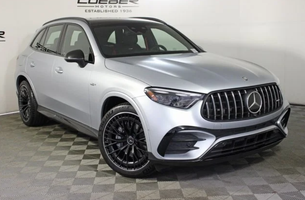 3 Impressive Features of the 2024 Mercedes-Benz GLC