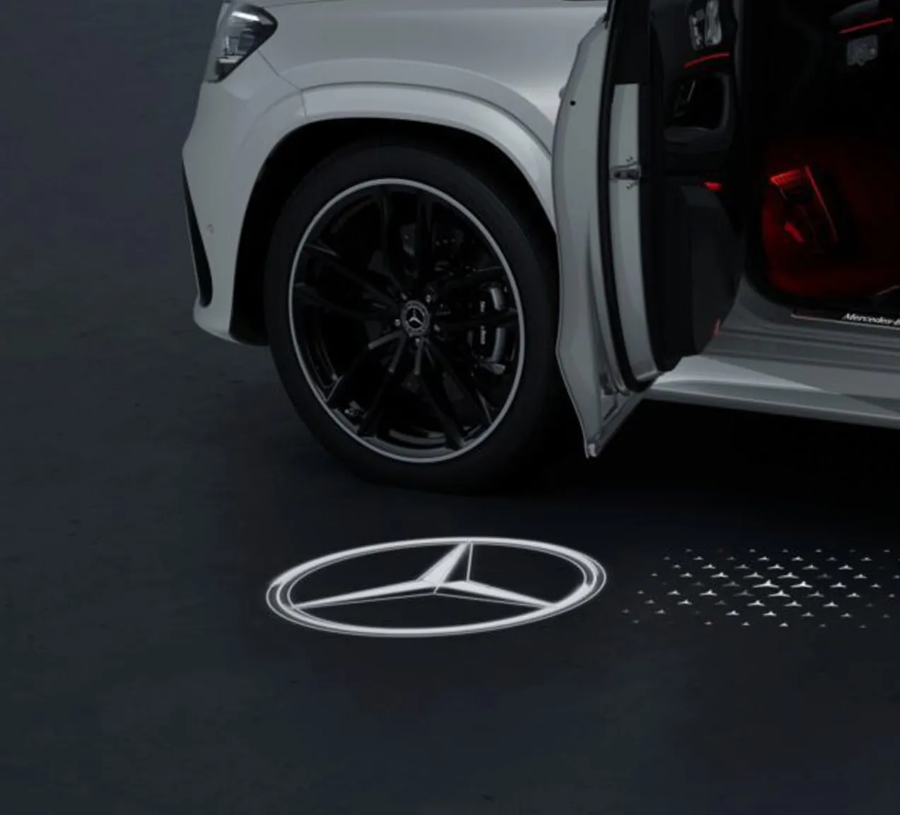 2026 Mercedes-Benz GLS luxury SUV exterior detail compared to Cadillac Escalade for Chicago drivers