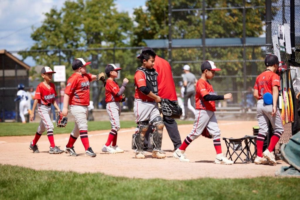 Loeber Motors Backs Skokie Baseball & Softball League for Another Season