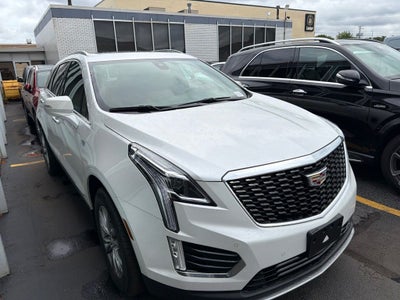 2022 Cadillac XT5 Premium Luxury