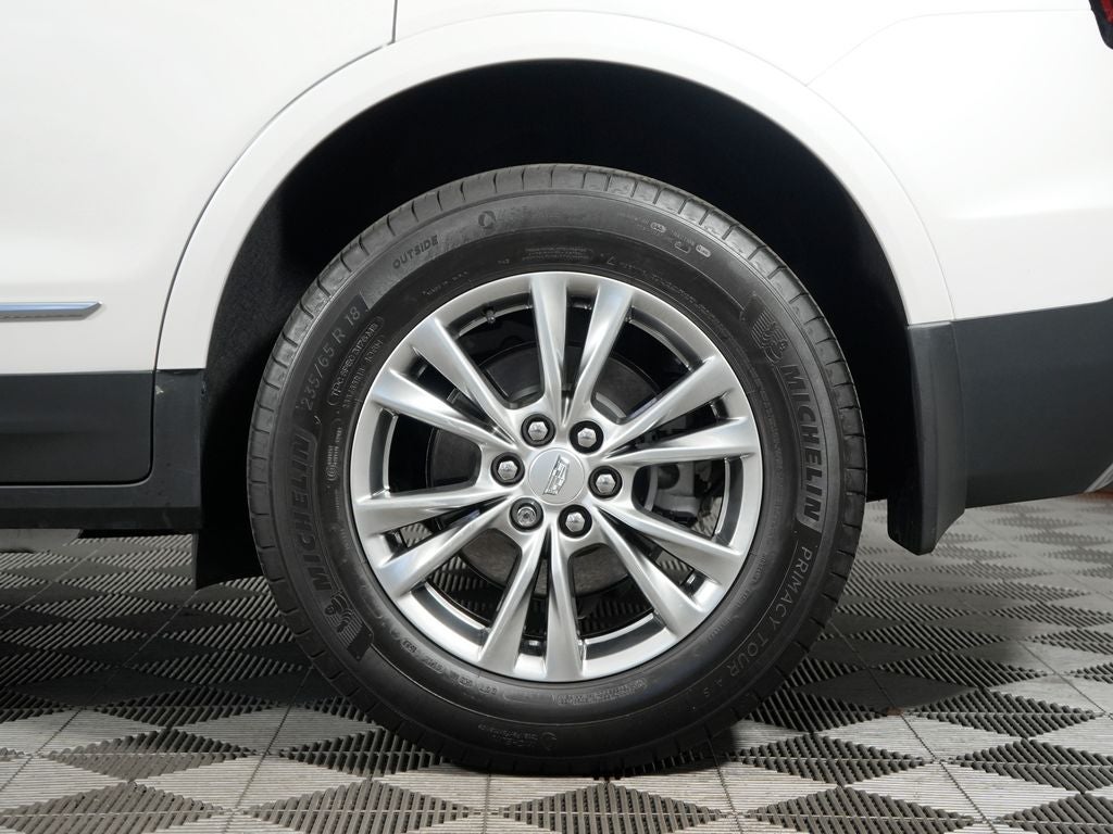 2022 Cadillac XT5 Premium Luxury