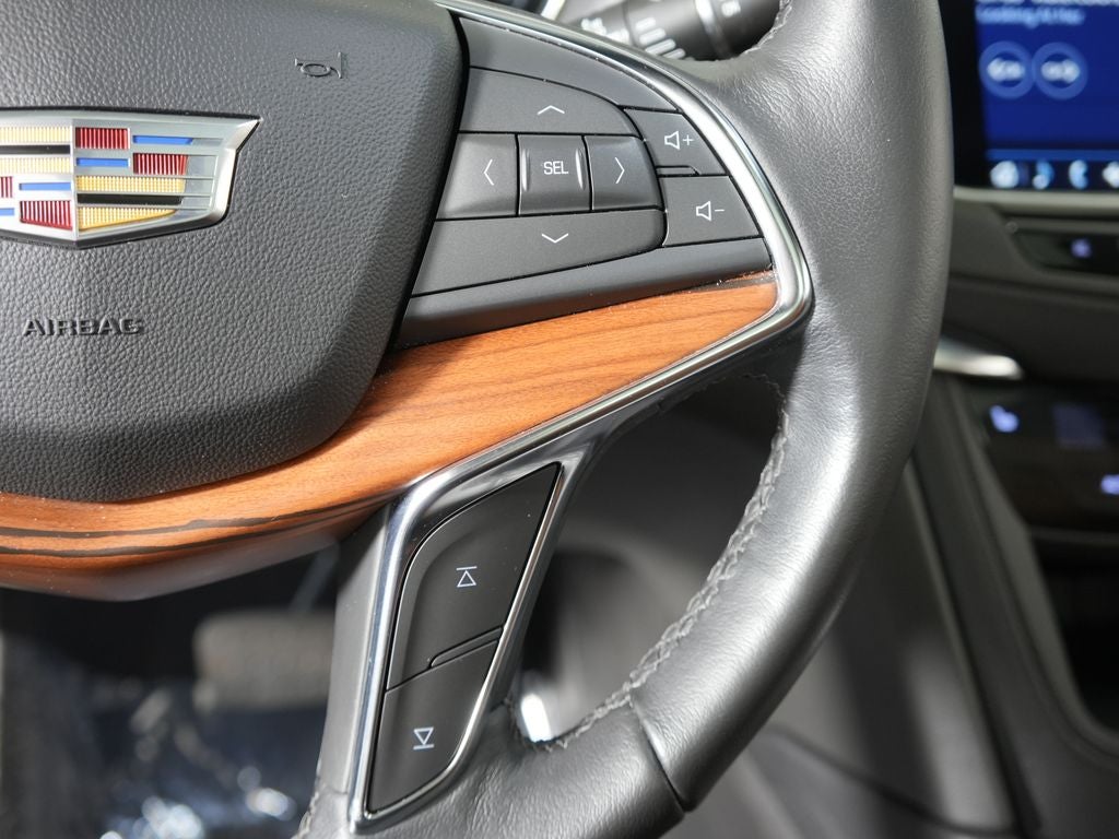 2022 Cadillac XT5 Premium Luxury