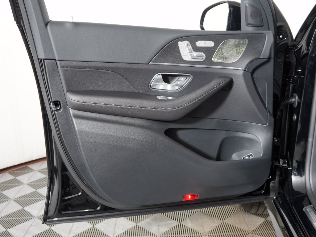 2027 Mercedes-Benz GLS GLS 450 4MATIC®