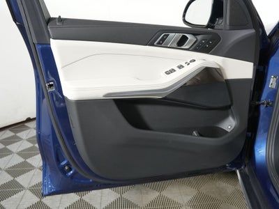 2022 BMW X5 xDrive45e