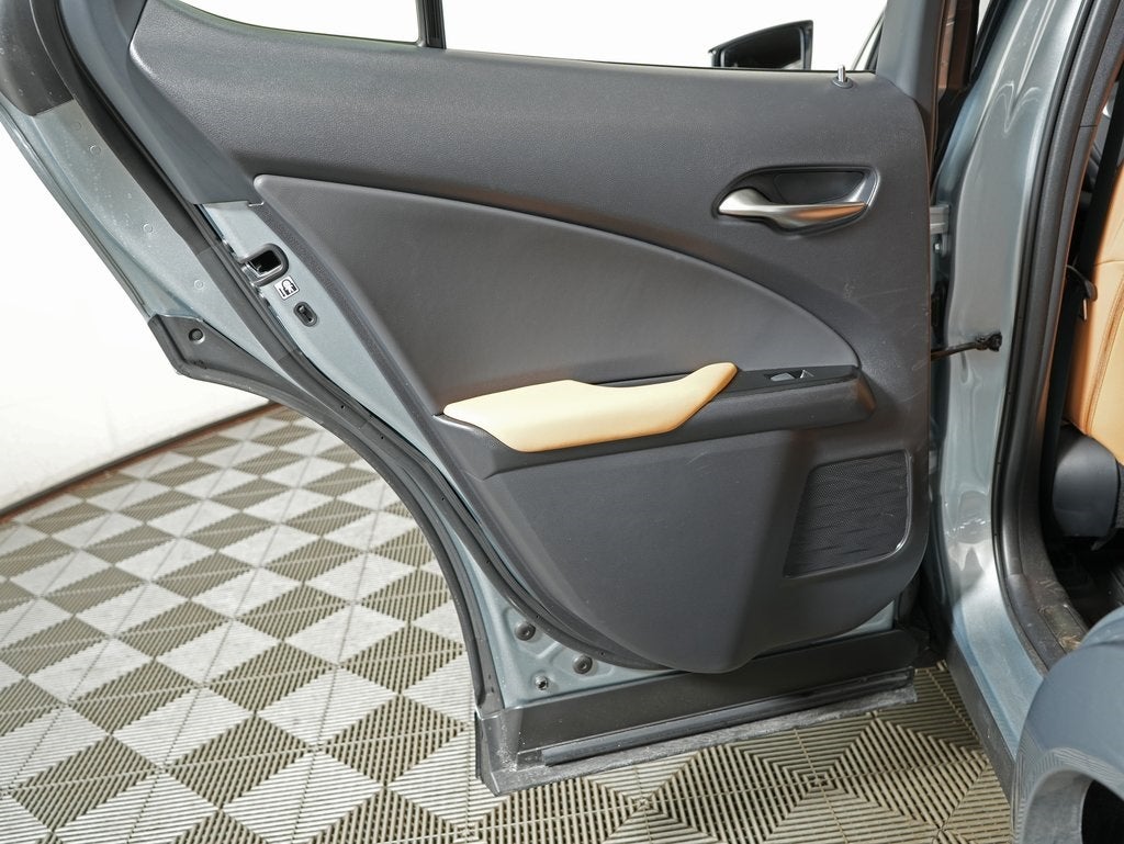 2024 Lexus UX 250h Premium