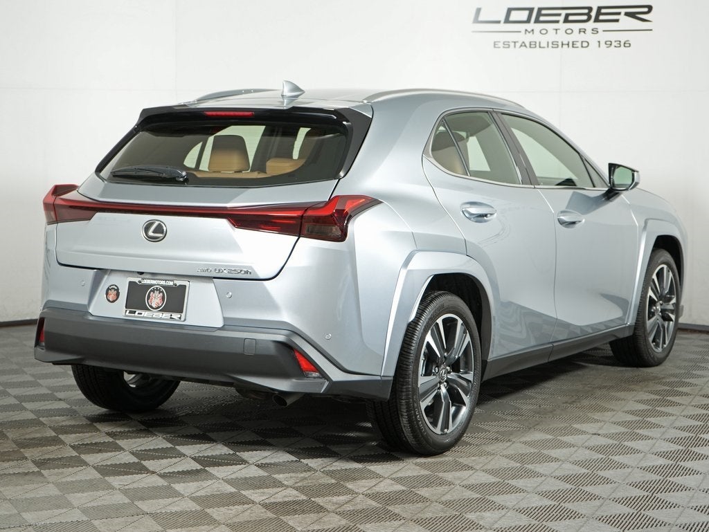 2024 Lexus UX 250h Premium