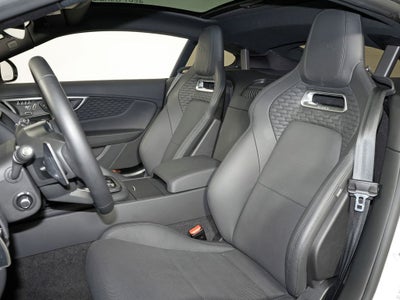 2024 Jaguar F-TYPE P450