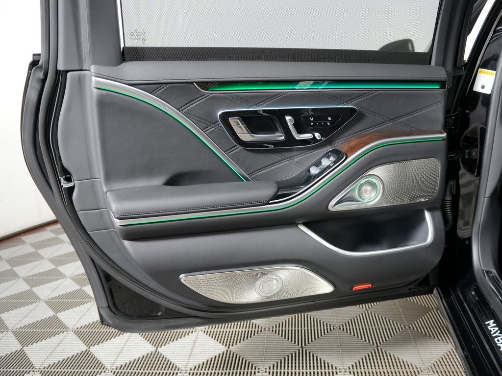 2025 Mercedes-Benz S-Class Maybach S 680 4MATIC®
