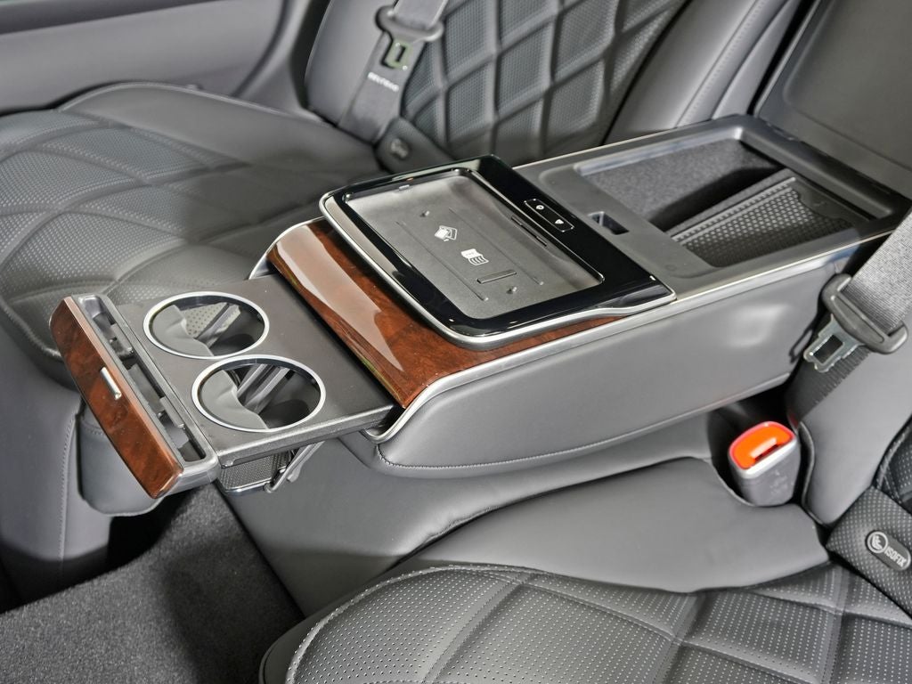 2025 Mercedes-Benz S-Class Maybach S 680 4MATIC®