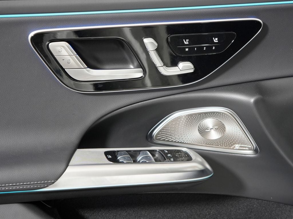 2026 Mercedes-Benz E-Class E350 - Photo 26