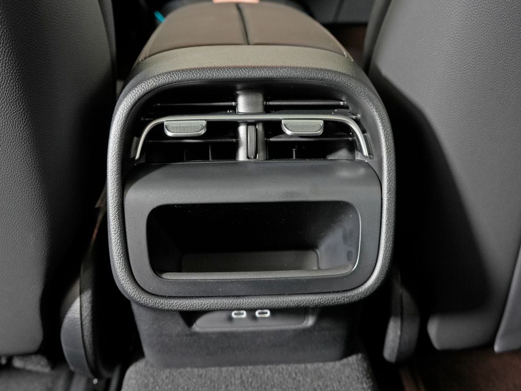 2026 Mercedes-Benz E-Class E350 - Photo 30