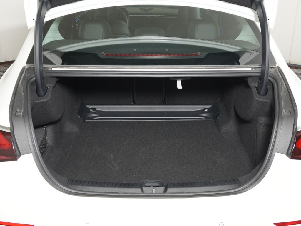 2026 Mercedes-Benz E-Class E350 - Photo 32