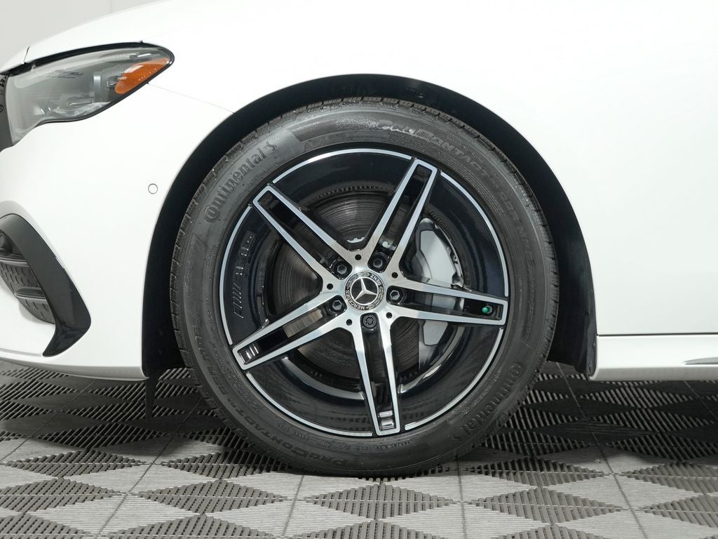 2026 Mercedes-Benz E-Class E350 - Photo 9