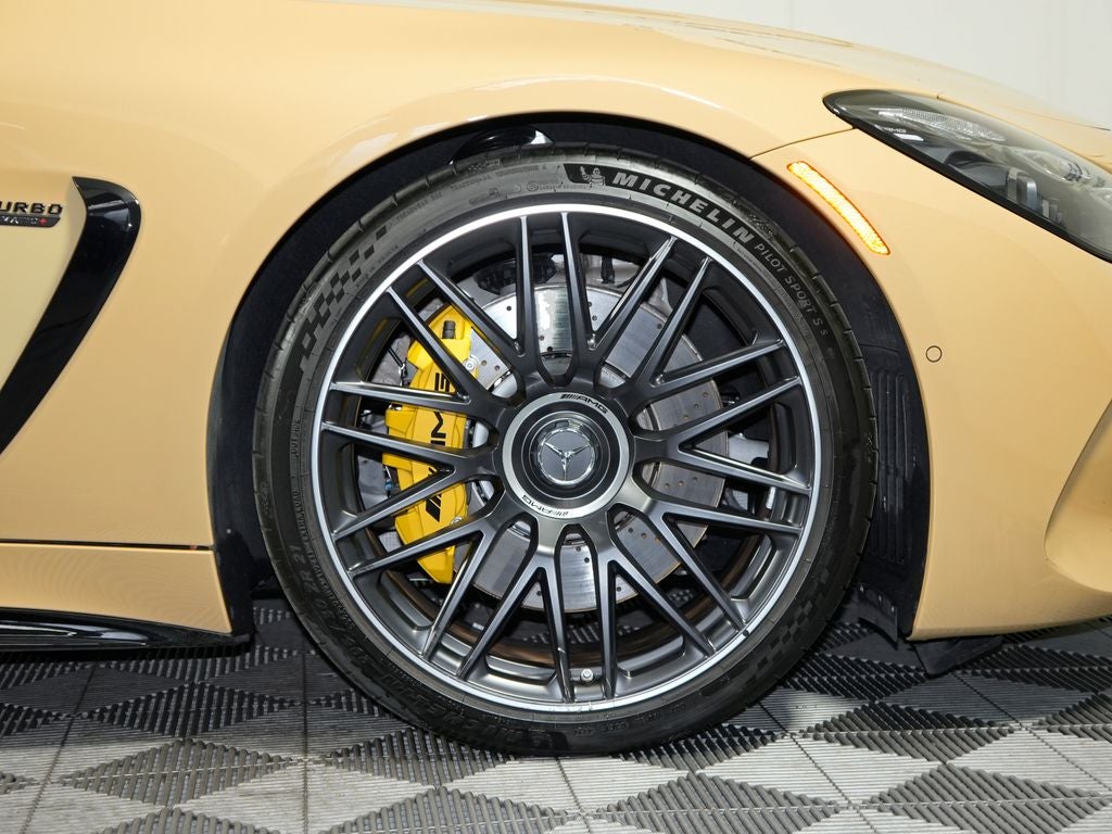 2025 Mercedes-Benz AMG® GT 4MATIC®
