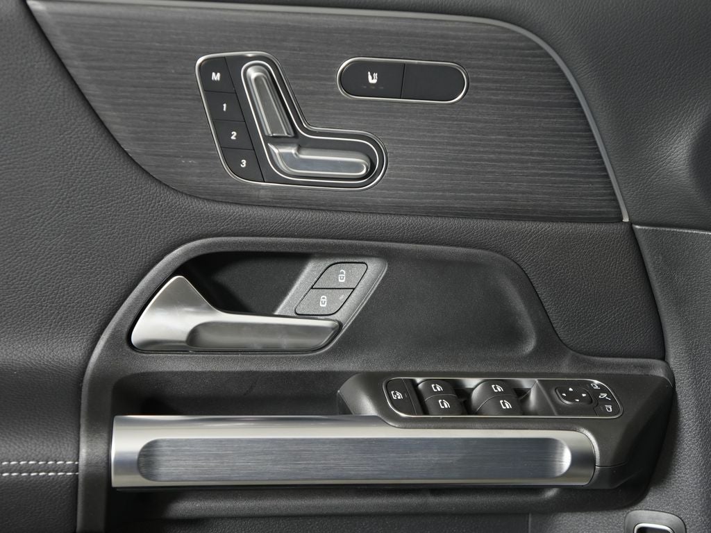 2026 Mercedes-Benz GLB GLB 250 4MATIC®