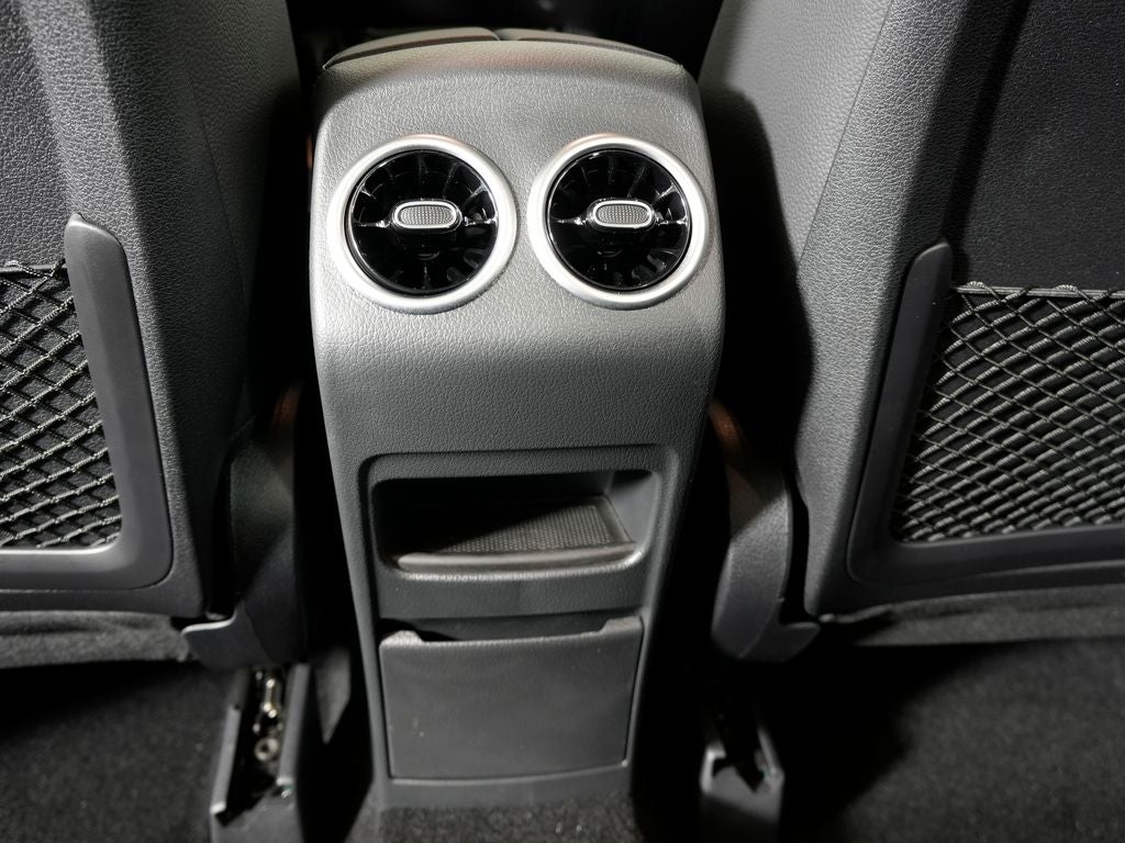2026 Mercedes-Benz GLB GLB 250 4MATIC®