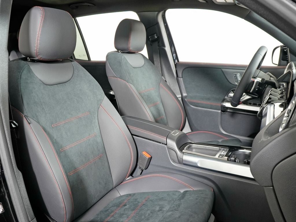 2026 Mercedes-Benz GLB GLB 250 4MATIC®