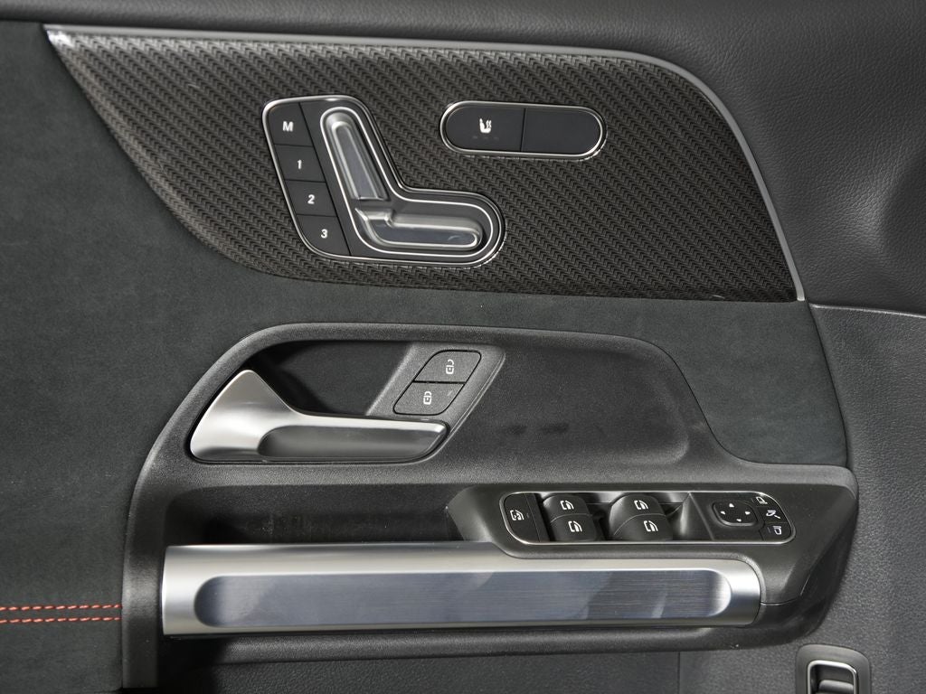 2026 Mercedes-Benz GLB GLB 250 4MATIC®