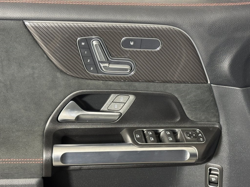 2025 Mercedes-Benz GLB GLB 35 AMG® 4MATIC®