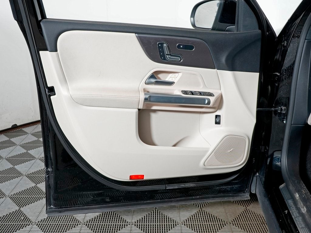 2023 Mercedes-Benz EQB 250+