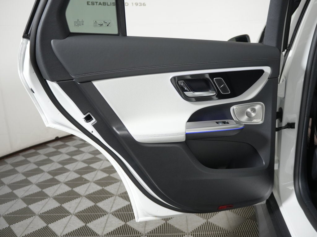 2027 Mercedes-Benz GLC GLC 300 4MATIC®