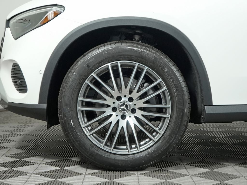 2027 Mercedes-Benz GLC GLC 300 4MATIC®