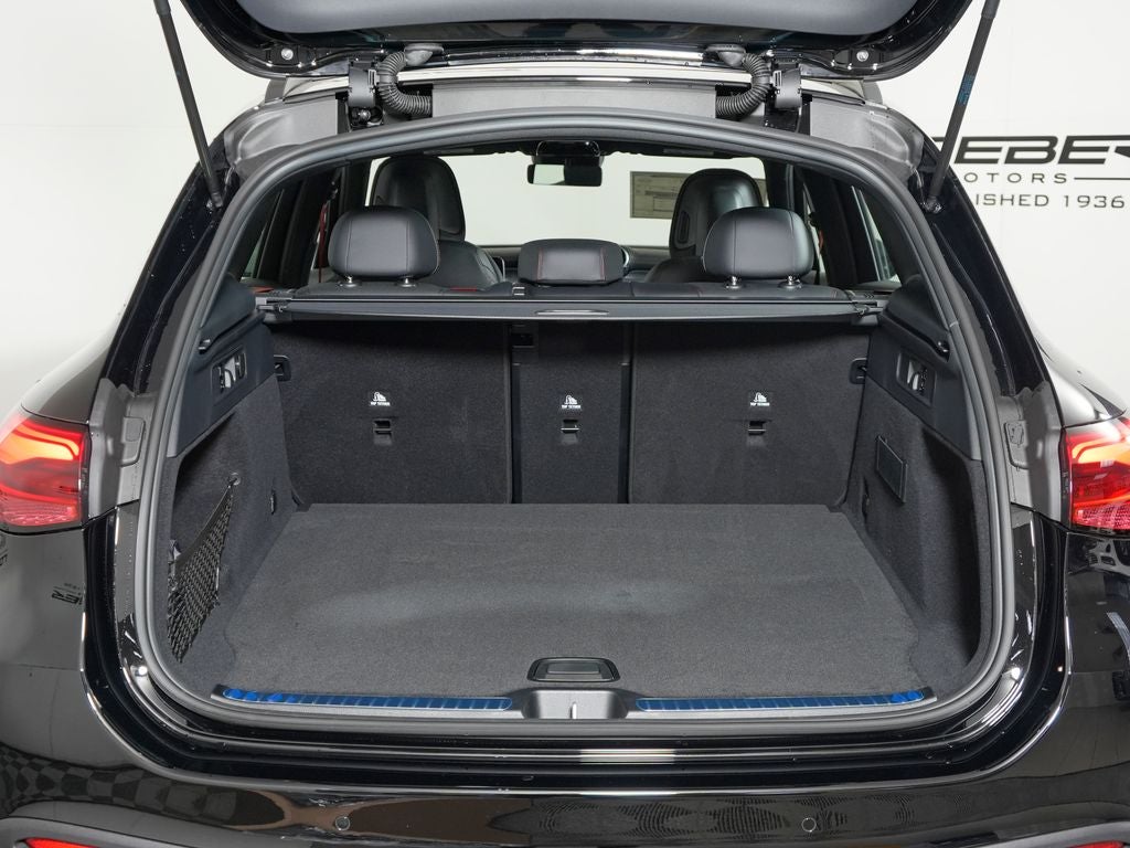 2027 Mercedes-Benz GLC 4MATIC®
