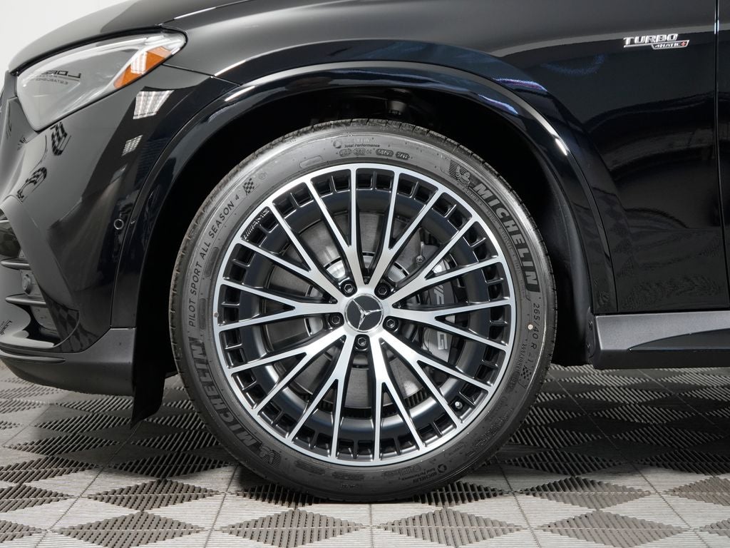 2027 Mercedes-Benz GLC 4MATIC®