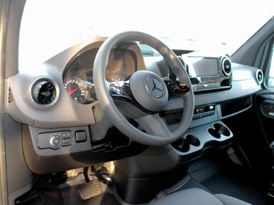 2026 Mercedes-Benz Sprinter 2500 Crew 144 WB
