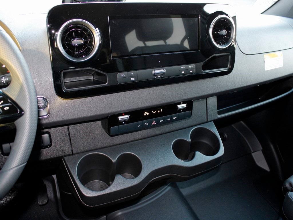 2026 Mercedes-Benz Sprinter 2500 Crew 144 WB