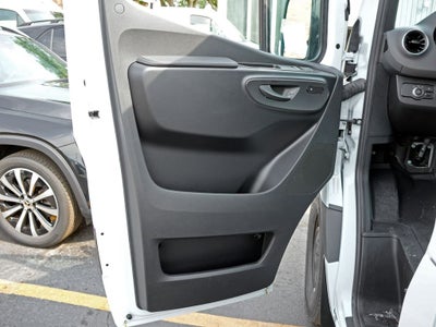 2026 Mercedes-Benz Sprinter 2500 Crew 144 WB