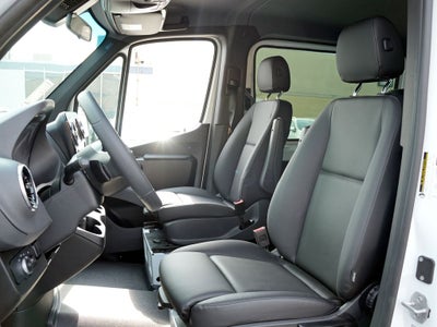 2026 Mercedes-Benz Sprinter 2500 Crew 144 WB