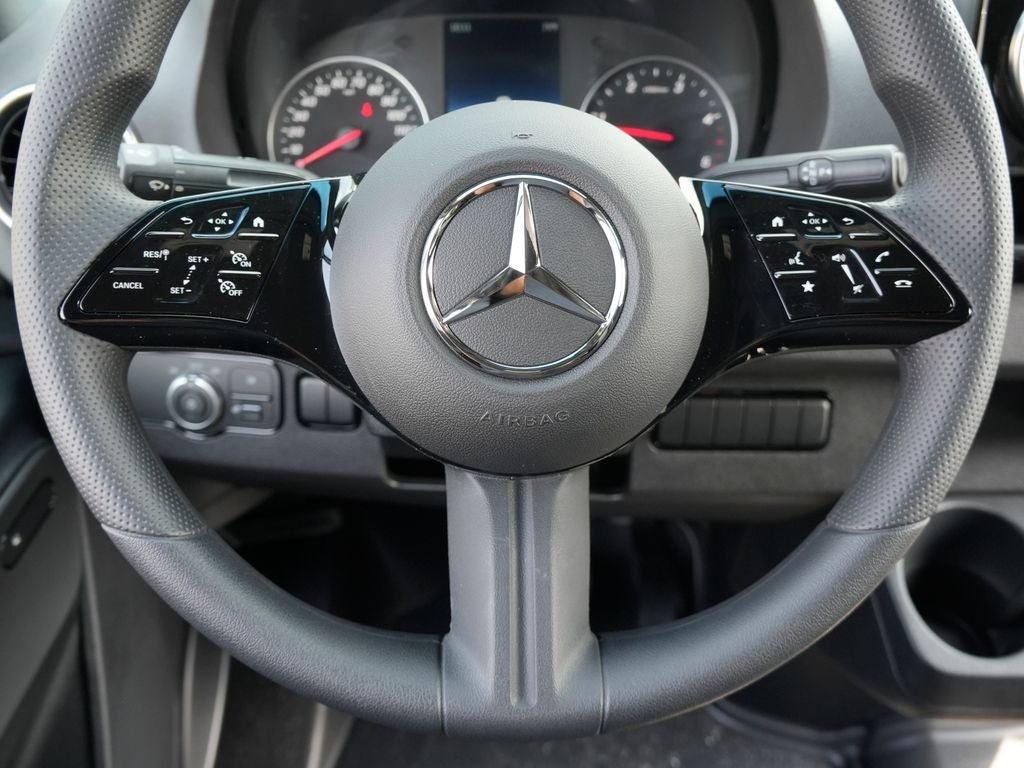 2026 Mercedes-Benz Sprinter 2500 Crew 144 WB