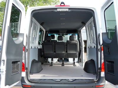 2026 Mercedes-Benz Sprinter 2500 Crew 144 WB