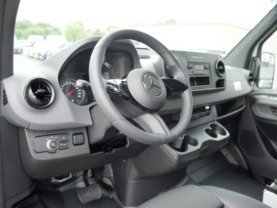 2026 Mercedes-Benz Sprinter 2500 Cargo 144 WB Standard Roof