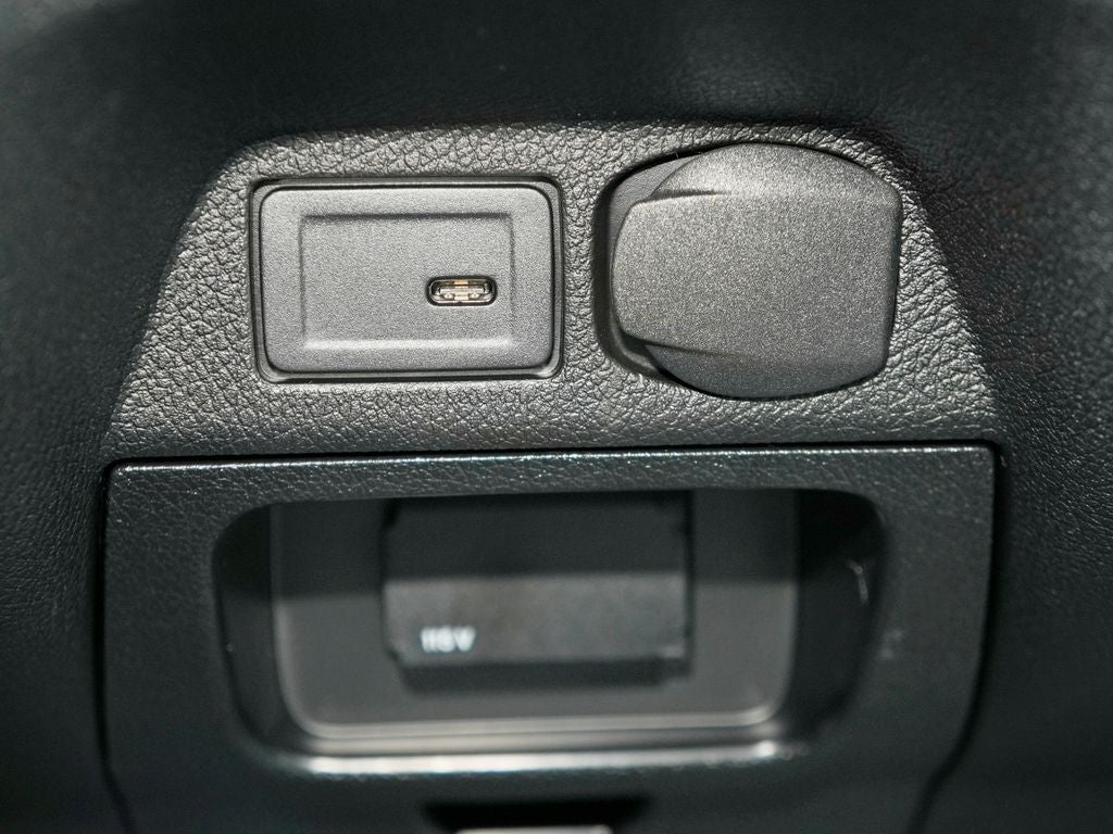 2026 Mercedes-Benz Sprinter 2500 Cargo 144 WB Standard Roof