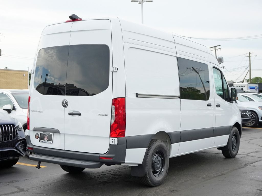 2026 Mercedes-Benz Sprinter 2500 Cargo 144 WB Standard Roof