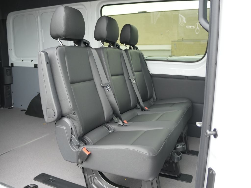 2026 Mercedes-Benz Sprinter 2500 Cargo 144 WB Standard Roof