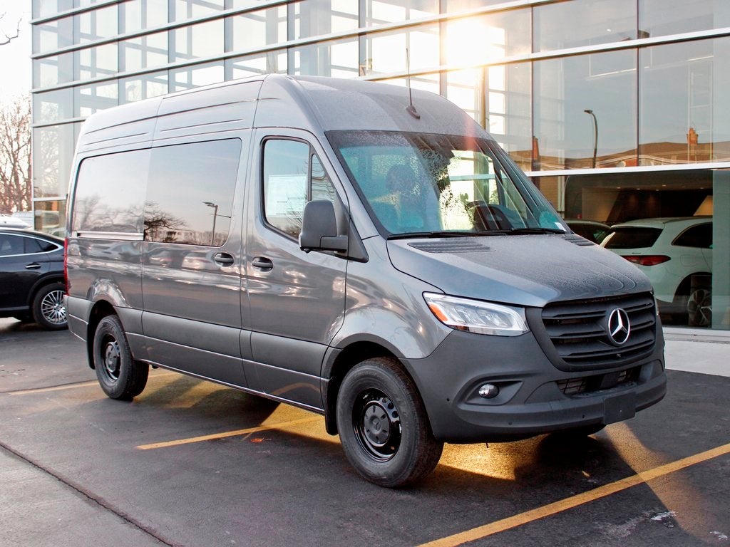 2026 Mercedes-Benz Sprinter 2500 Crew 144 WB