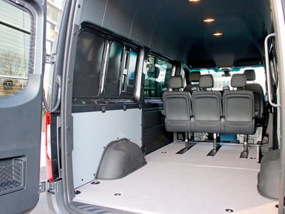 2026 Mercedes-Benz Sprinter 2500 Crew 144 WB