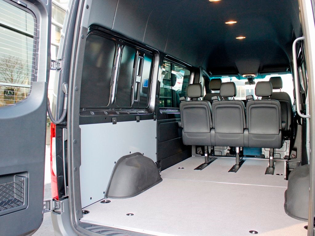 2026 Mercedes-Benz Sprinter 2500 Crew 144 WB