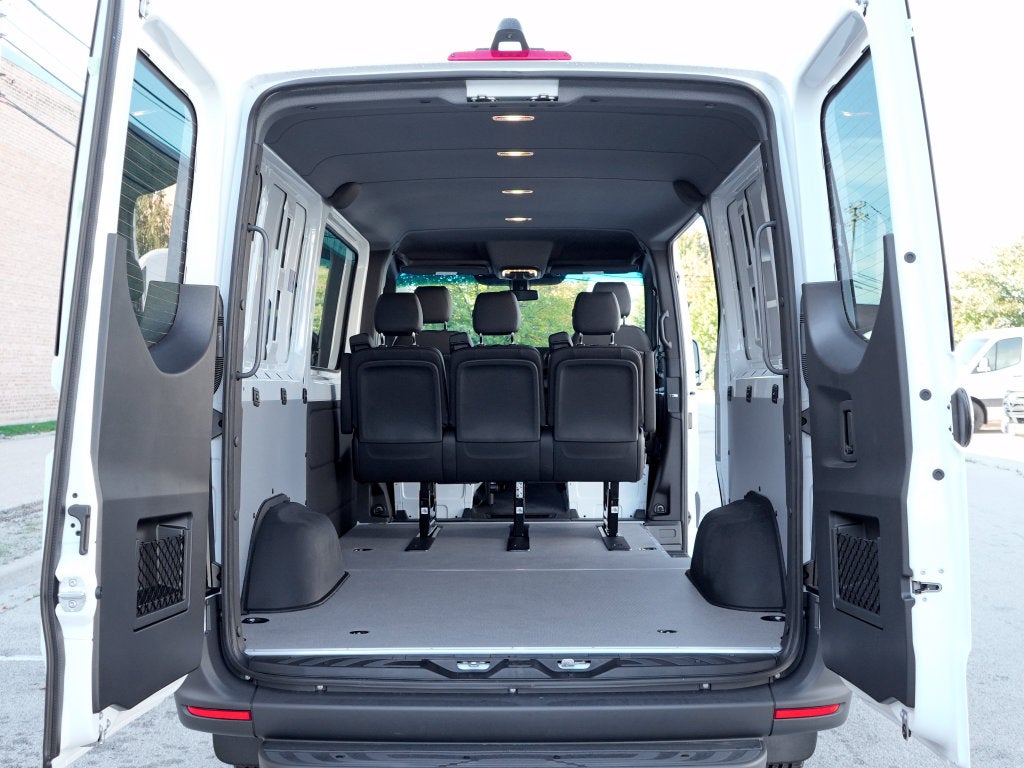 2026 Mercedes-Benz Sprinter 2500 Crew 144 WB