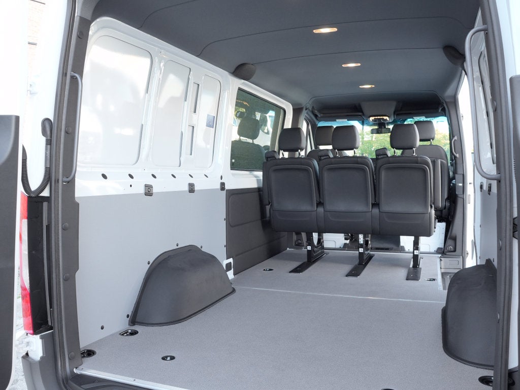 2026 Mercedes-Benz Sprinter 2500 Crew 144 WB