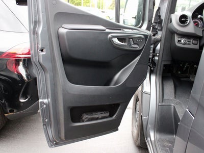 2026 Mercedes-Benz Sprinter 2500 Crew 144 WB