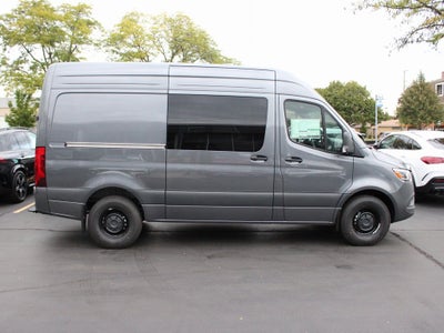 2026 Mercedes-Benz Sprinter 2500 Crew 144 WB