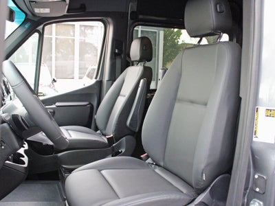 2026 Mercedes-Benz Sprinter 2500 Crew 144 WB
