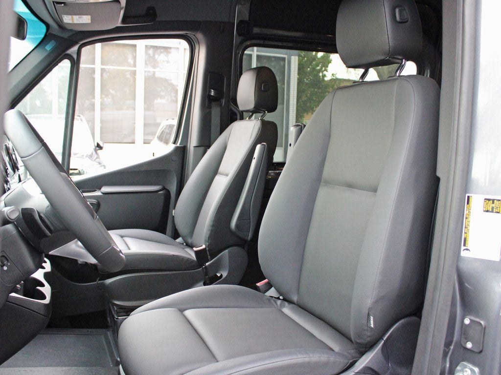 2026 Mercedes-Benz Sprinter 2500 Crew 144 WB