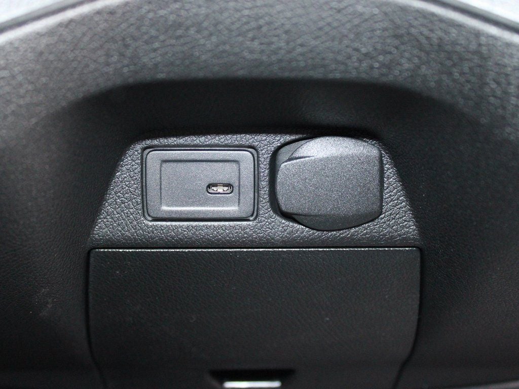 2026 Mercedes-Benz Sprinter 2500 Crew 144 WB